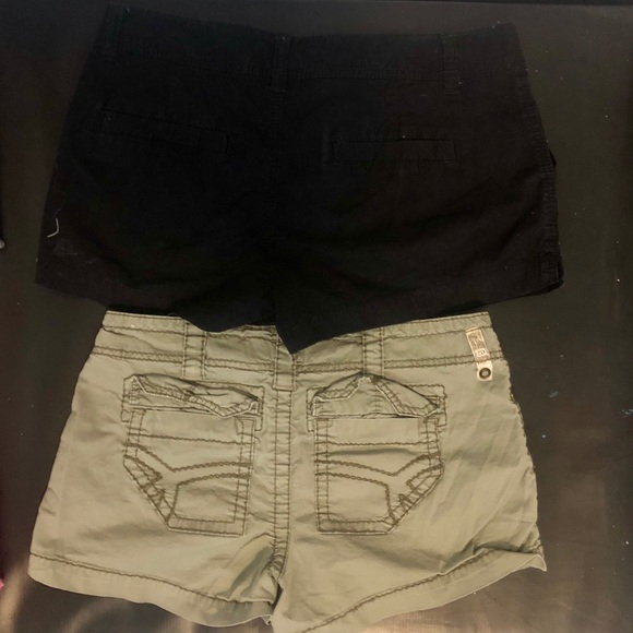 Lot of 4- Girls shirts SIZE 4 - Picture 5 of 5